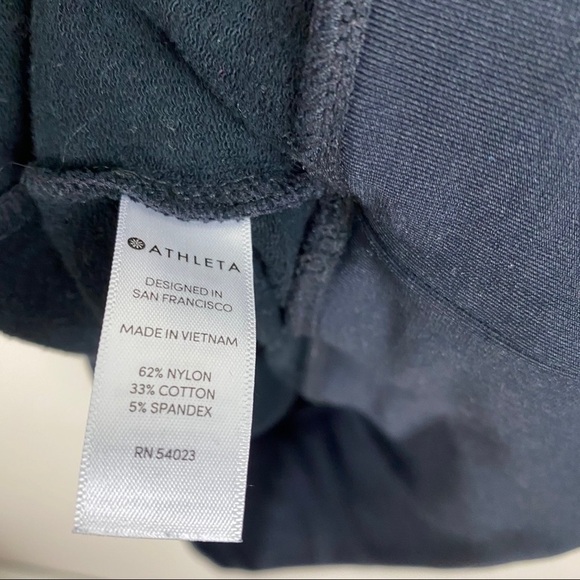 Athleta Snappy Sweatshirt Dress - Picture 12 of 12